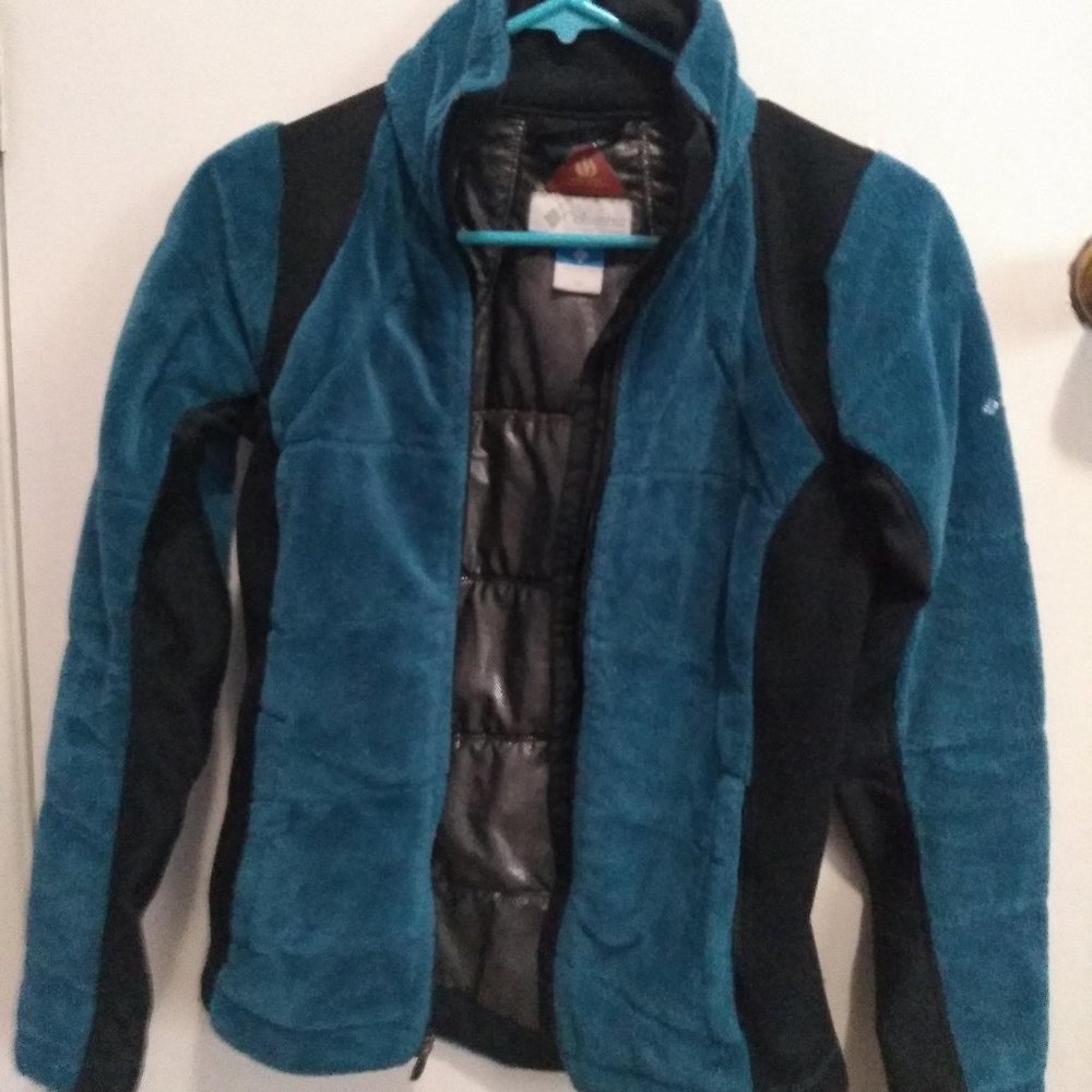 Columbia Omni heat fleece in size XS